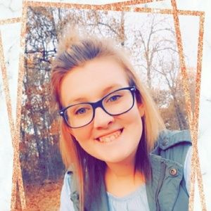 Meet your Posher, Kaylee